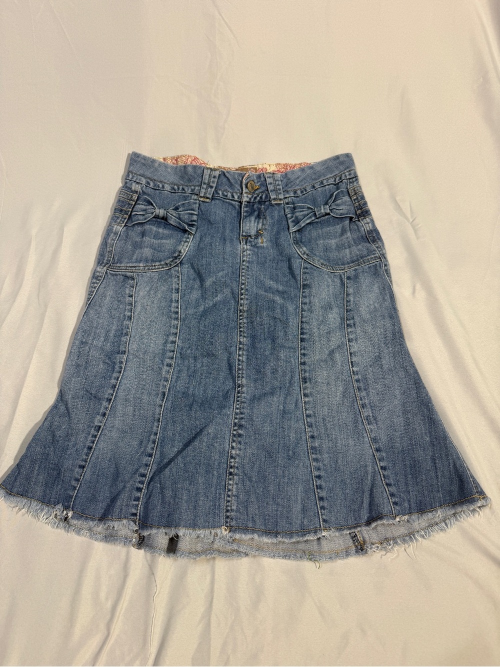 Y2K Candie's Light Blue Denim A-Line Skirt with Bow Pockets
